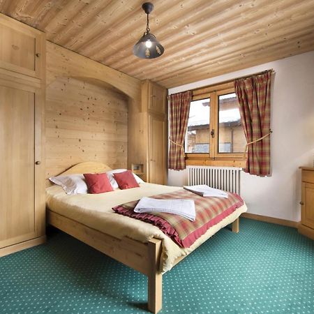 Chalet Marjorie Bed and Breakfast Les Gets Exteriör bild